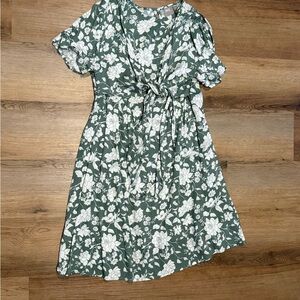 ASOS Green and White Floral Midi Nursing/Maternity Dress